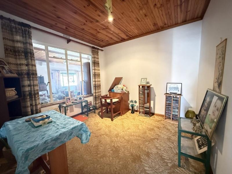 4 Bedroom Property for Sale in Bergzicht Western Cape